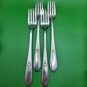 Wm Rogers 1937 Memory Hiawatha Silverplate Forks 7.5"